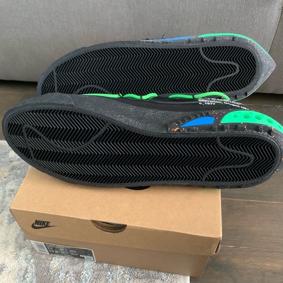 NWT - Off White x Nike Blazer Low ‘77 - Sz 11 - Picture 6 of 10